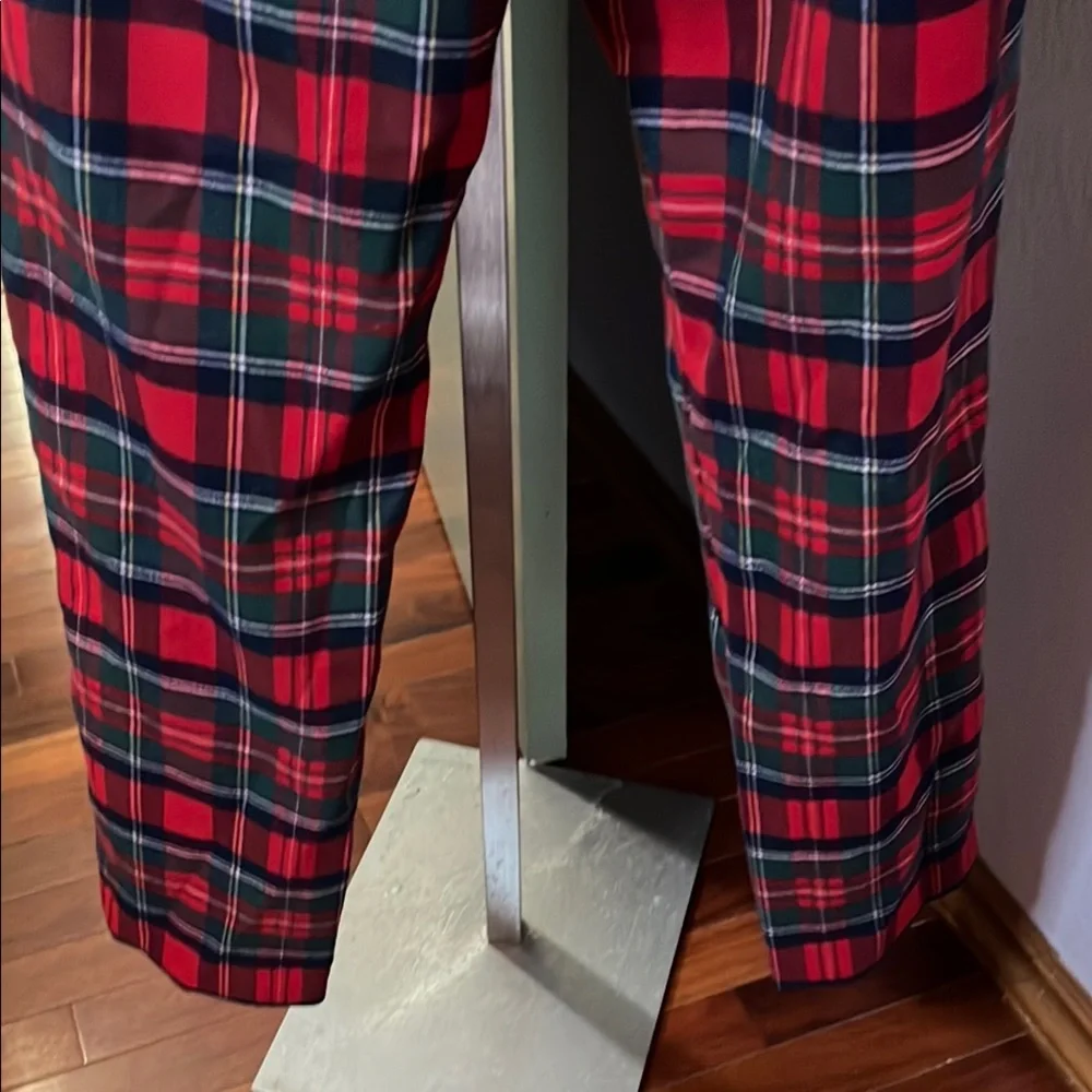 EUC Vineyard Vines Red Plaid Pants / matching belt Sz 8 - Picture 6 of 12